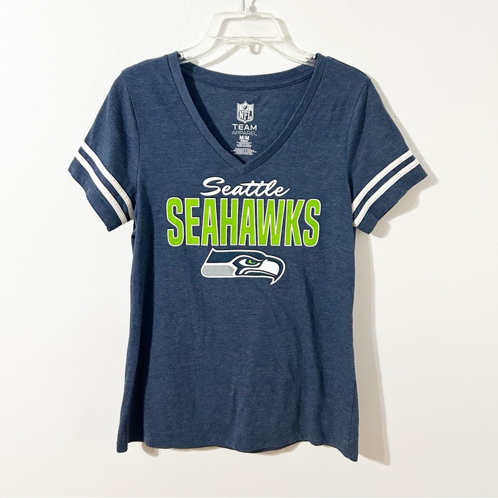 Team Apparel NHL Seattle Seahawks Hockey 🏒 V-Neck Short Sleeve Graphic Tee Shirt